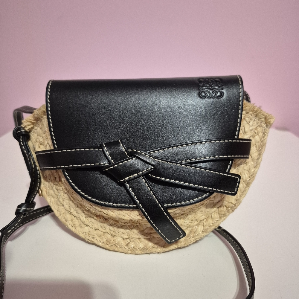 💯 Authentic Loewe Mini Raffia Gate crossbody bag